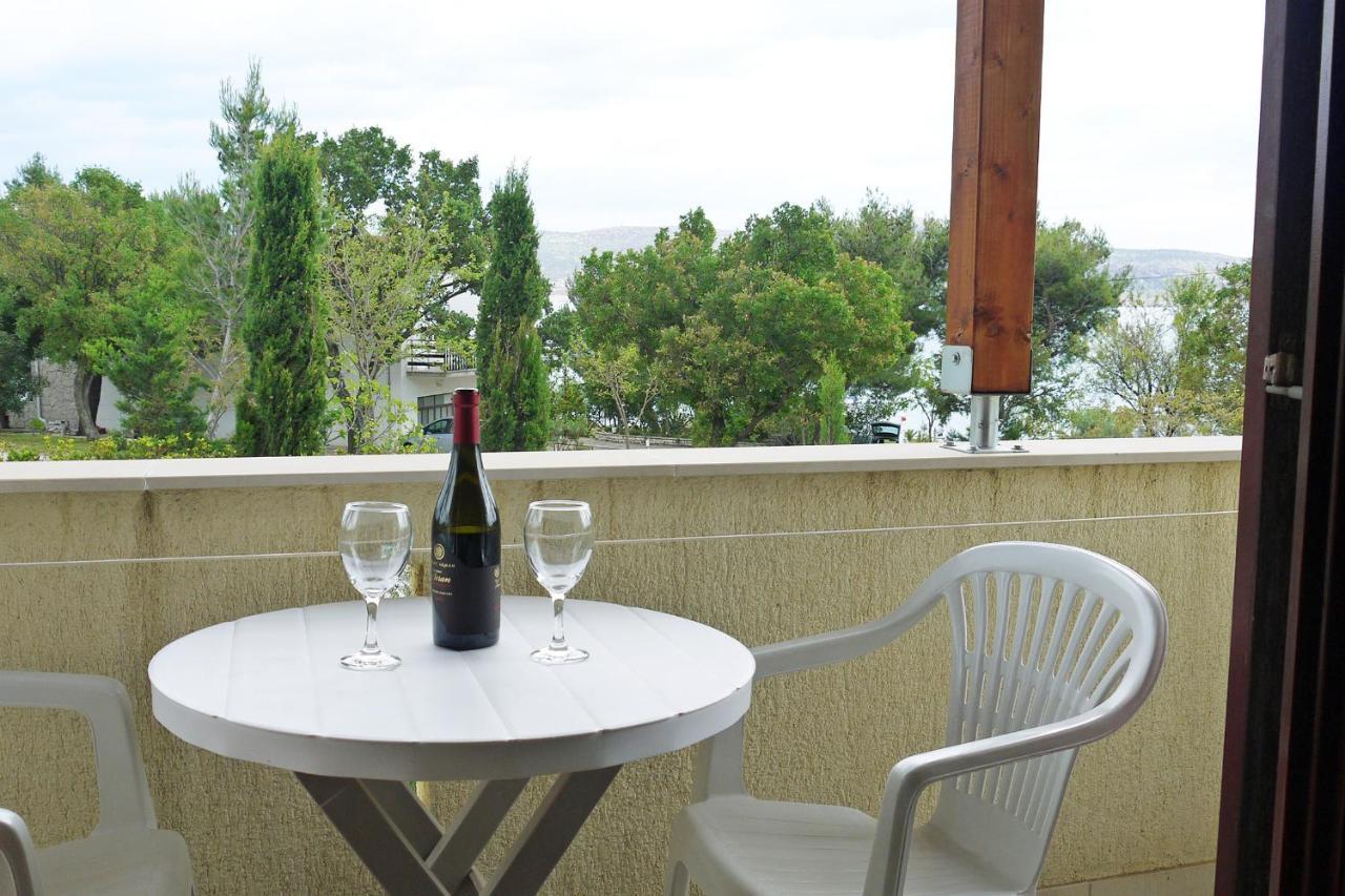 Paklenica Sport Apartments Starigrad Paklenica Bagian luar foto