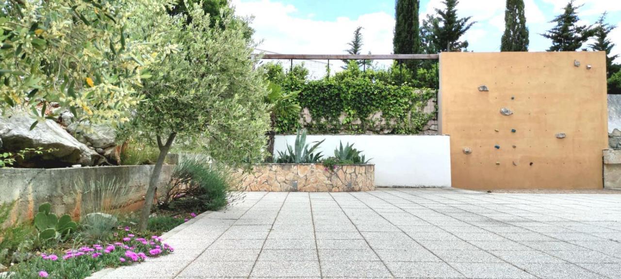 Paklenica Sport Apartments Starigrad Paklenica Bagian luar foto