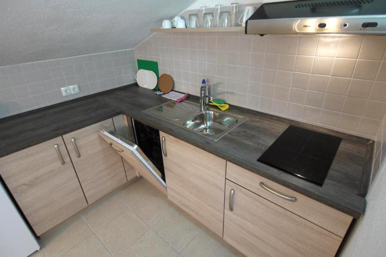 Paklenica Sport Apartments Starigrad Paklenica Bagian luar foto