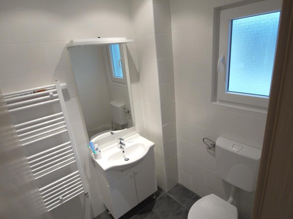 Paklenica Sport Apartments Starigrad Paklenica Bagian luar foto