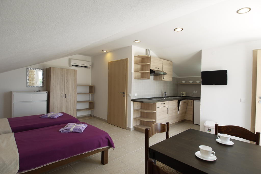 Paklenica Sport Apartments Starigrad Paklenica Ruang foto